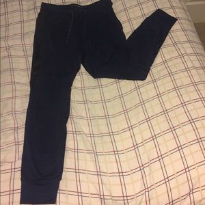American eagle men’s joggers